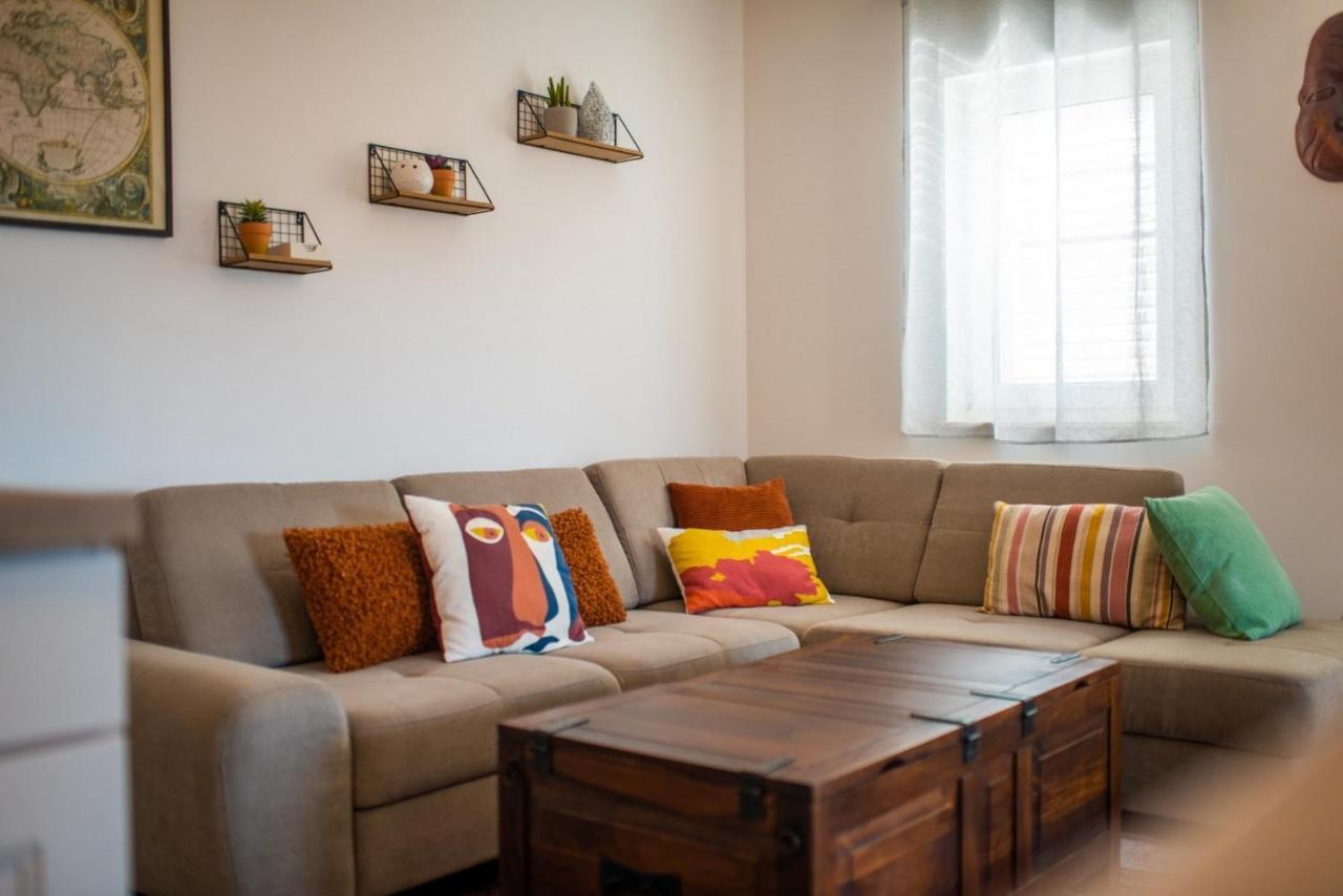 Apartman Paula Kastela Ngoại thất bức ảnh