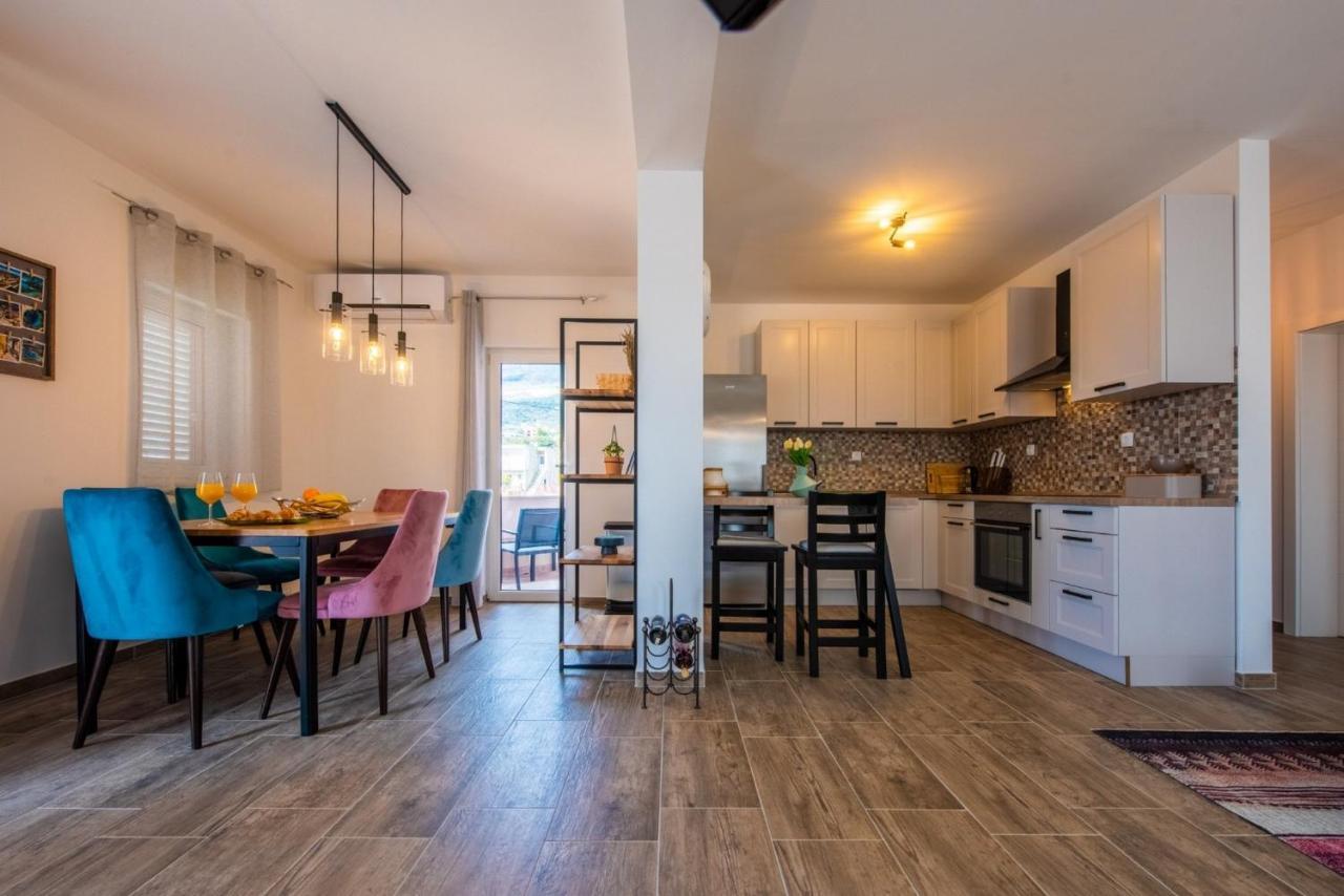 Apartman Paula Kastela Ngoại thất bức ảnh