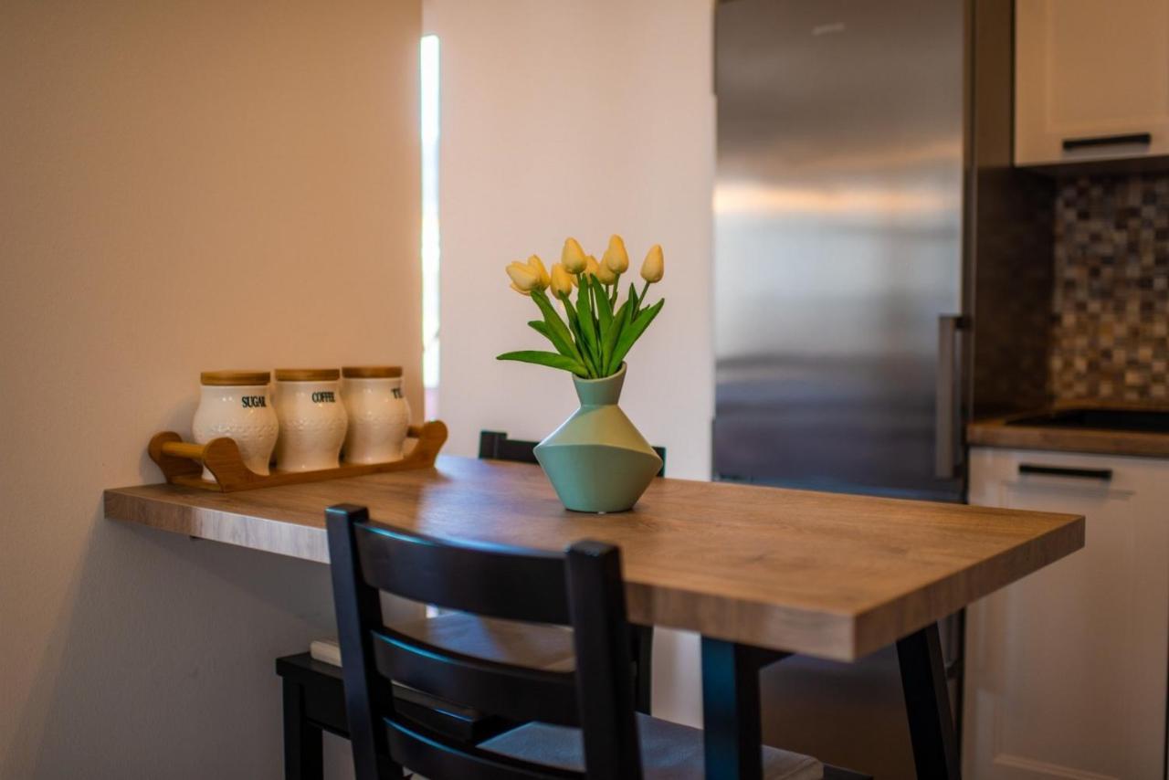 Apartman Paula Kastela Ngoại thất bức ảnh