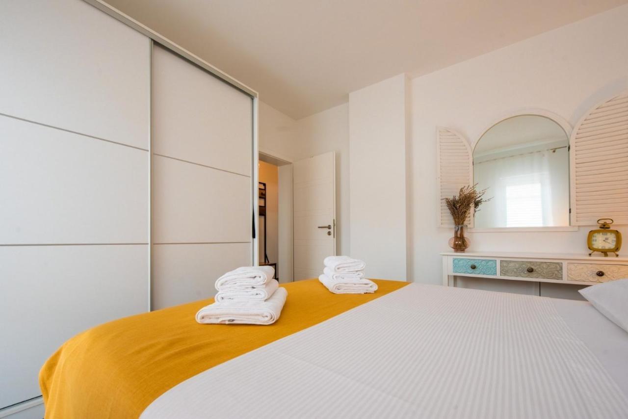 Apartman Paula Kastela Ngoại thất bức ảnh